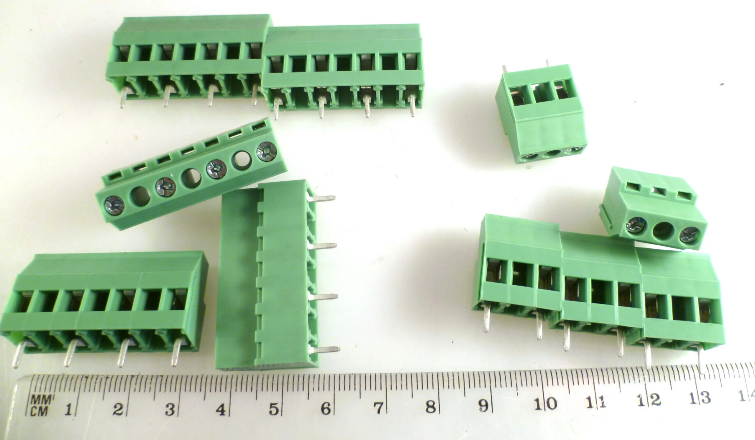 IMO 20.800M 24Amp 10mm Pitch Terminal Block 2 or 4 Way 5 Pieces EB5M2-1 - Image 2